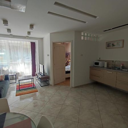 City Center Apartman Zalaegerszeg Eksteriør billede