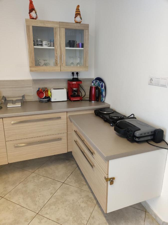 City Center Apartman Zalaegerszeg Eksteriør billede