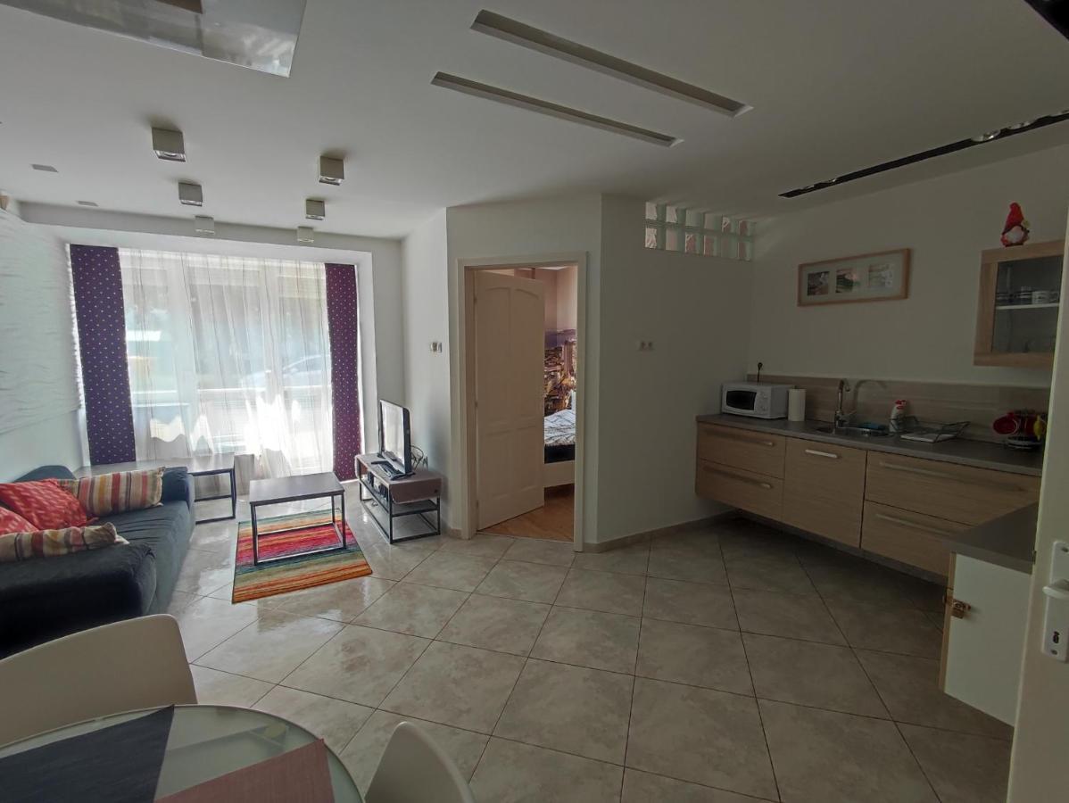 City Center Apartman Zalaegerszeg Eksteriør billede